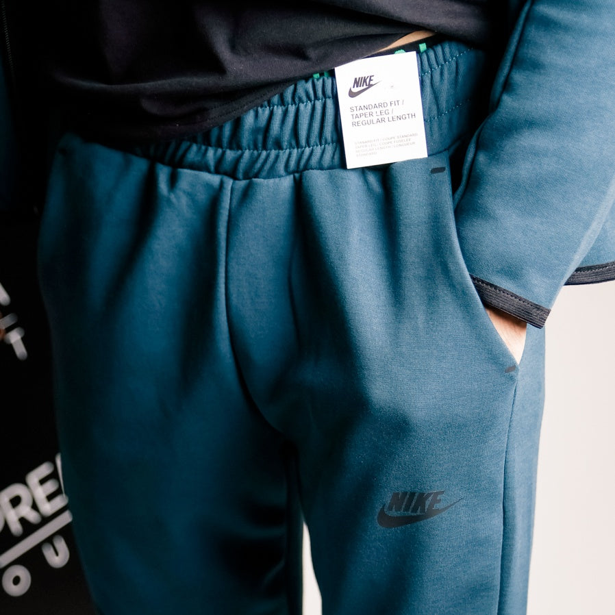 Nike Tech Fleece Blue