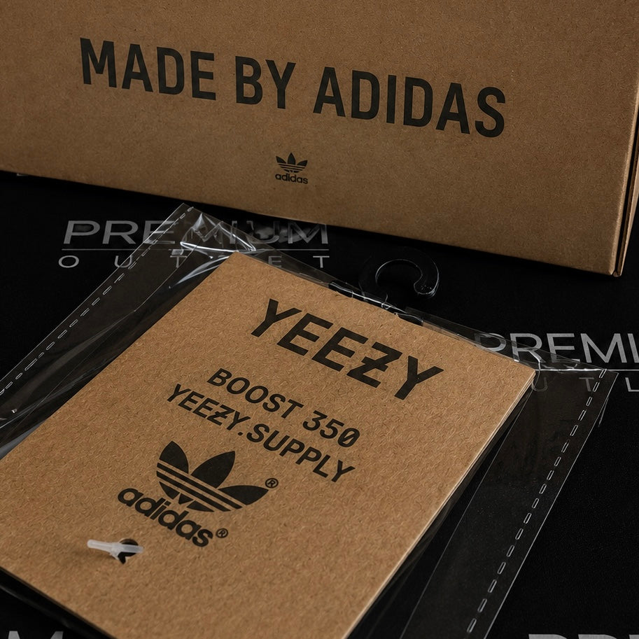 Yeezy Boost 350 V2 Oreo
