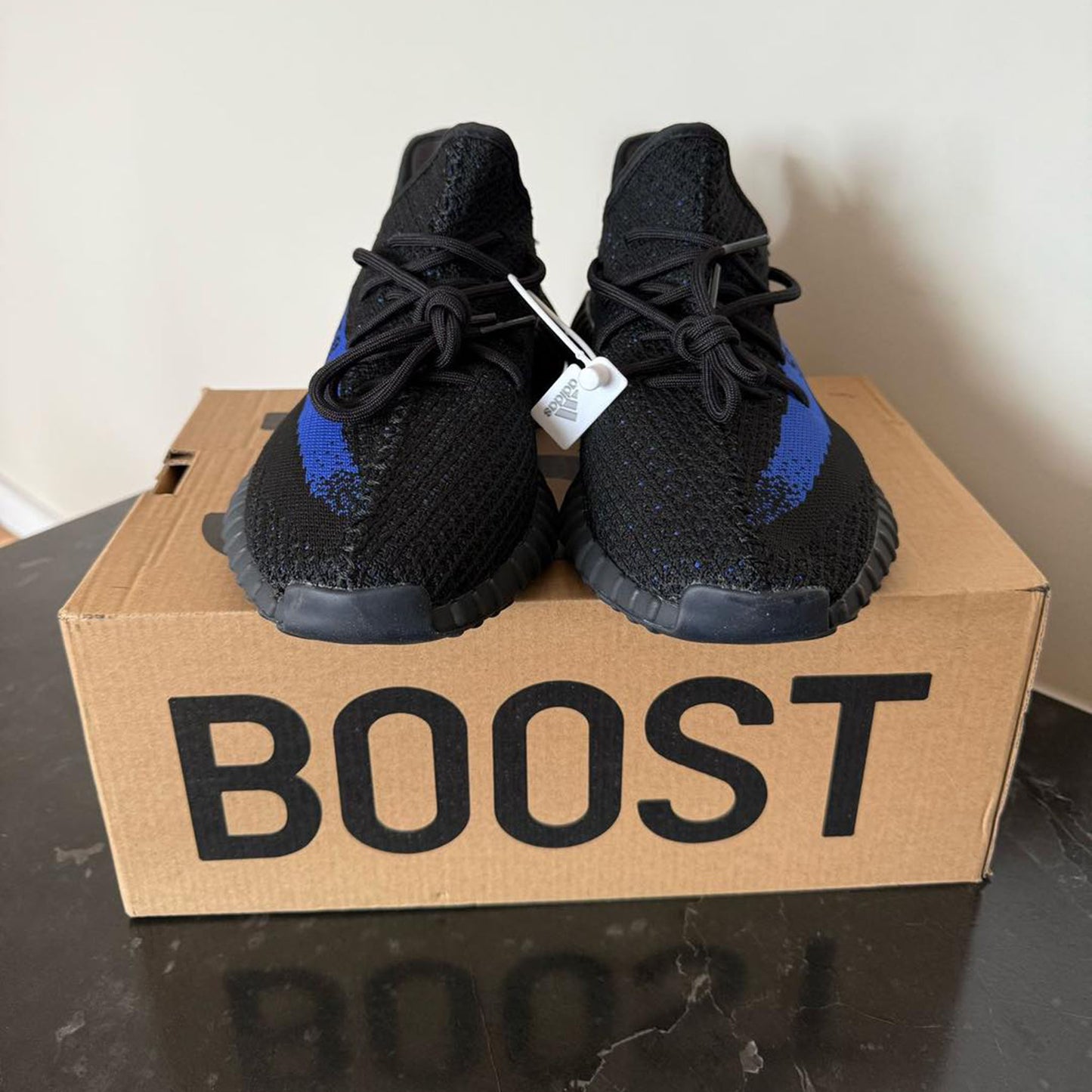 Yeezy Boost 350 V2 Dazzling Blue