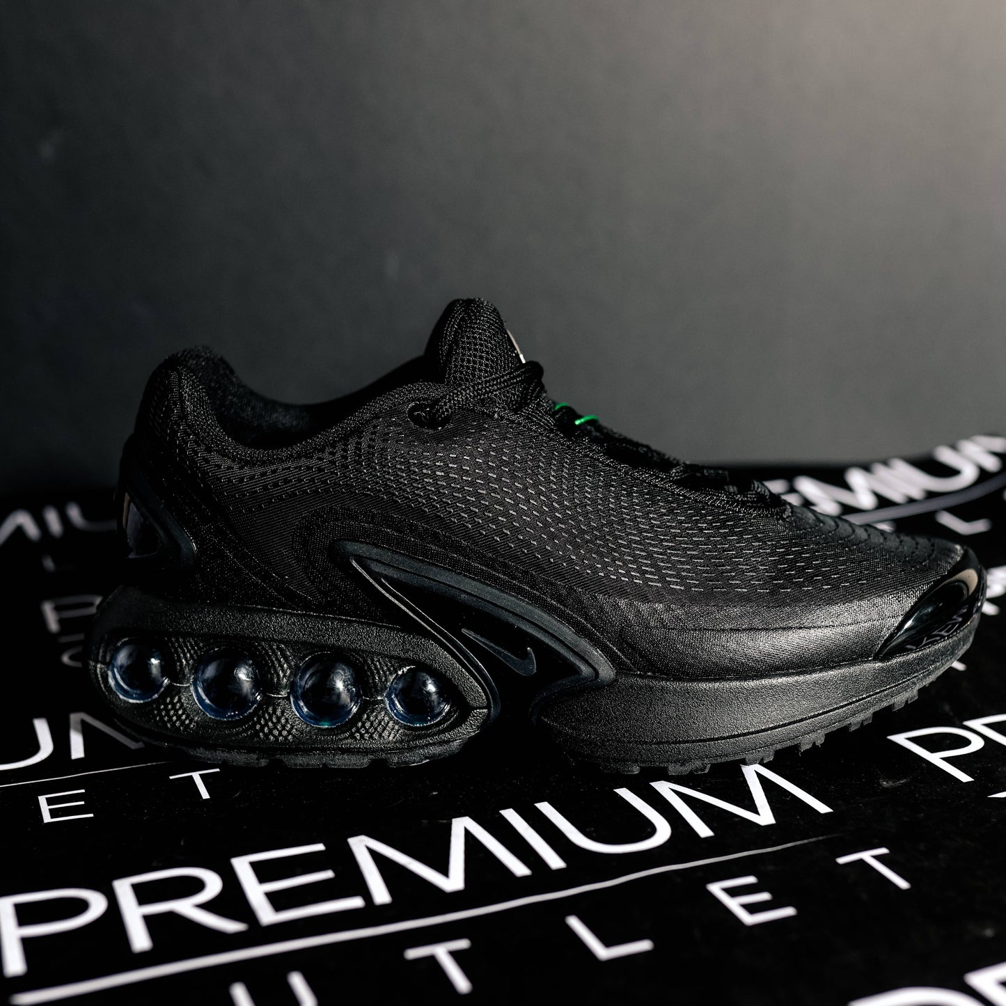 Nike Air Max DN black