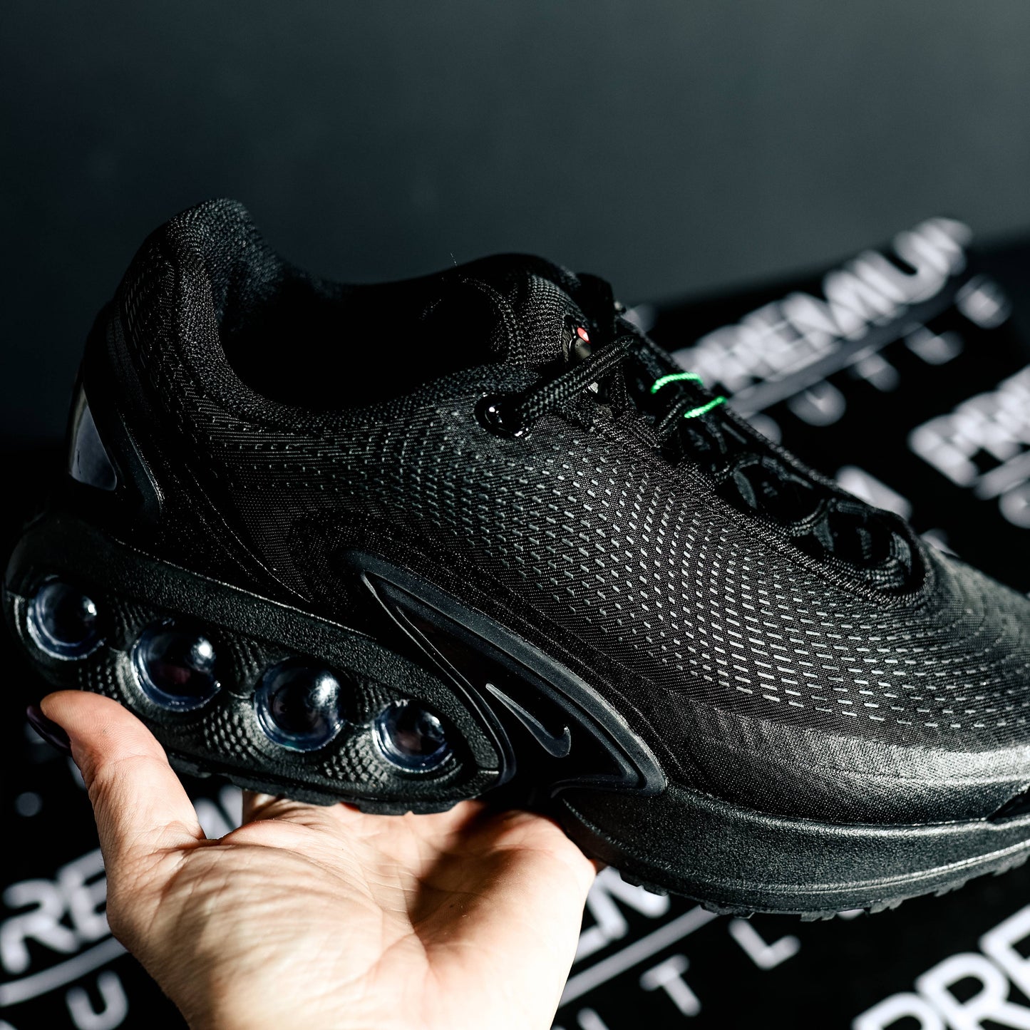Nike Air Max DN black