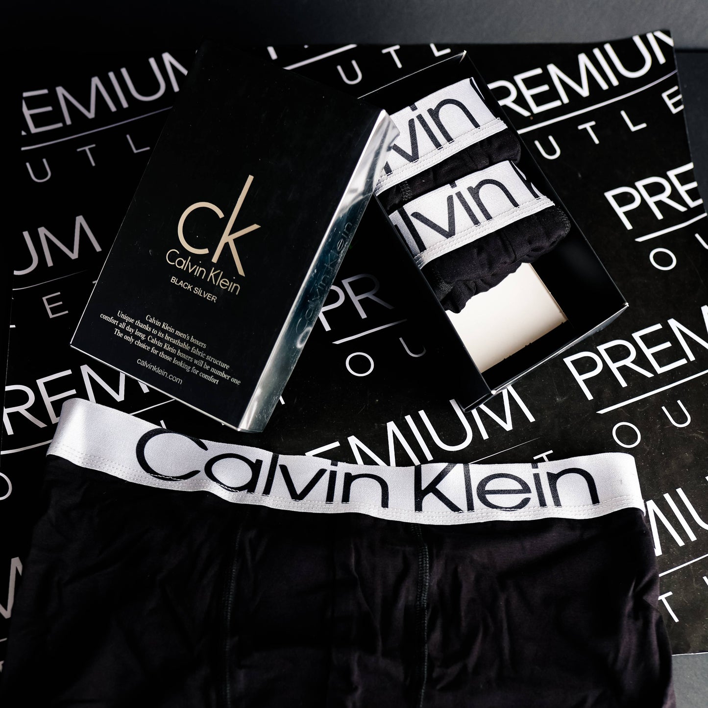 Calvin Klein crno bijele muške bokserice