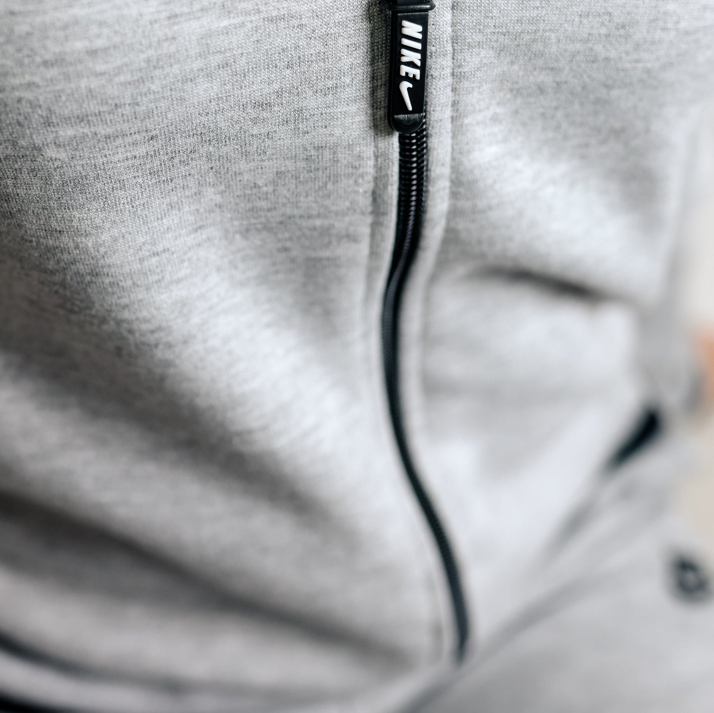 Nike Tech Fleece Gray