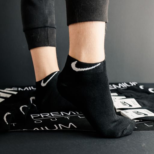 Nike crne stopalice - 12 pari