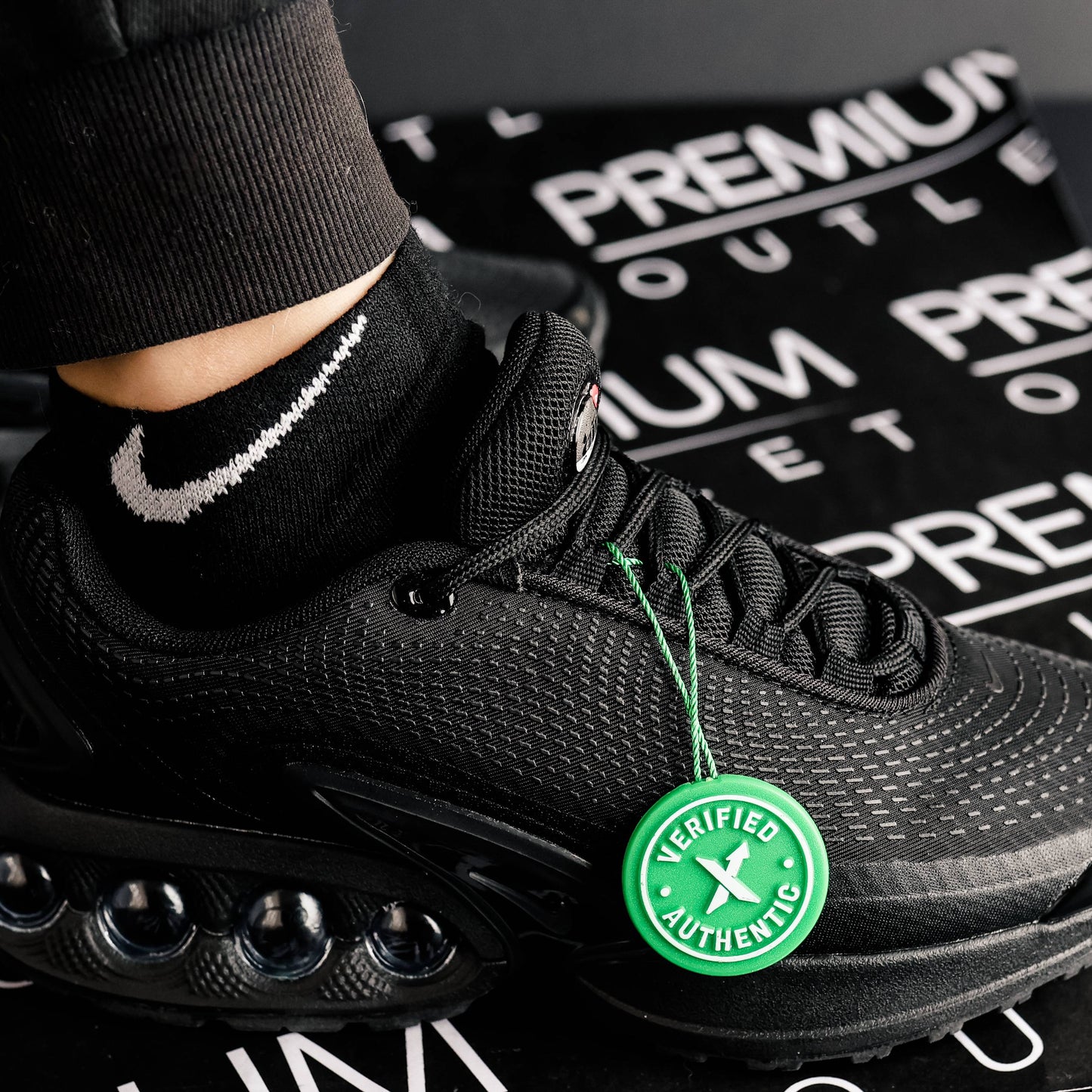 Nike Air Max DN black