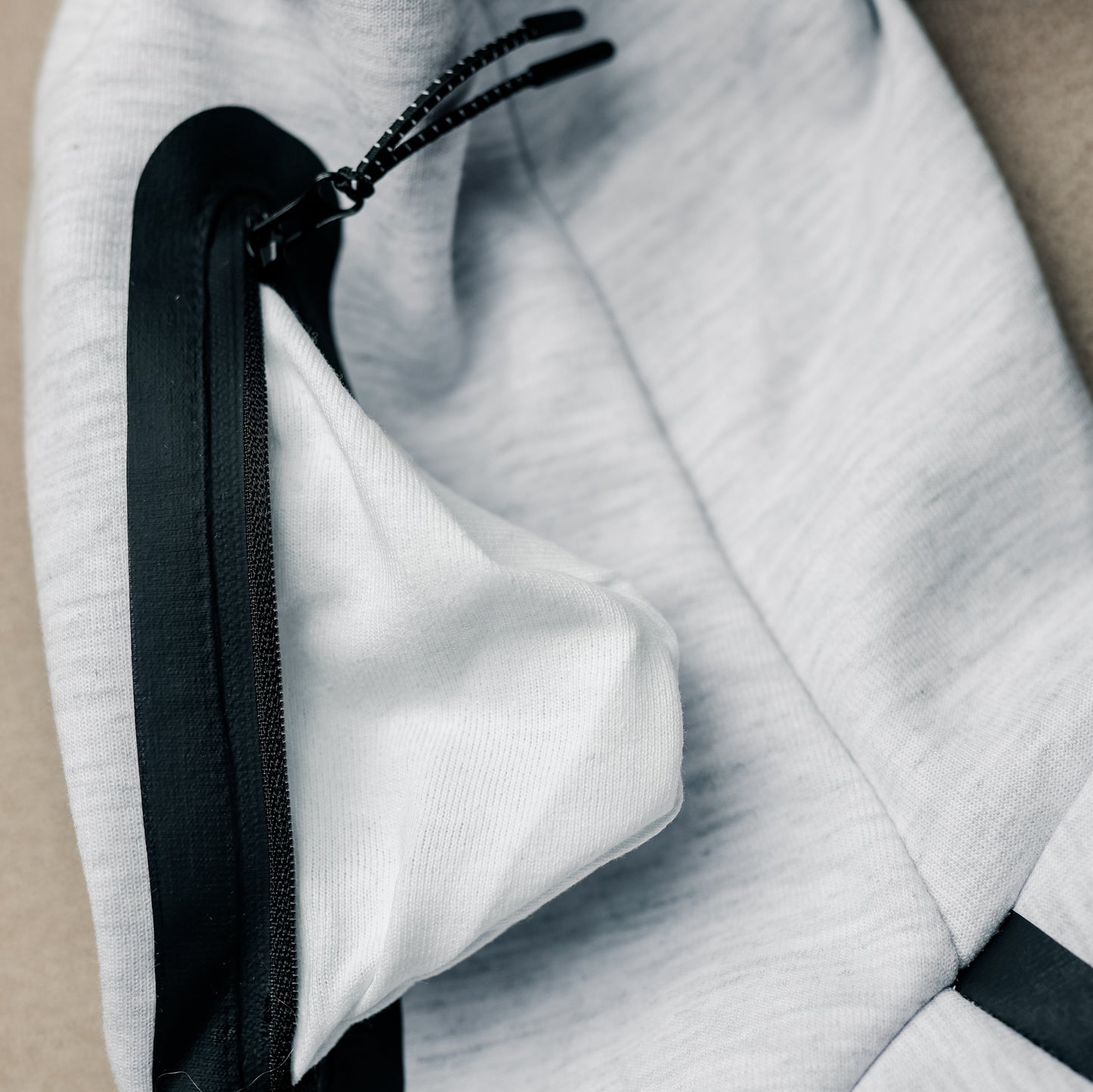 Nike Tech Fleece Gray