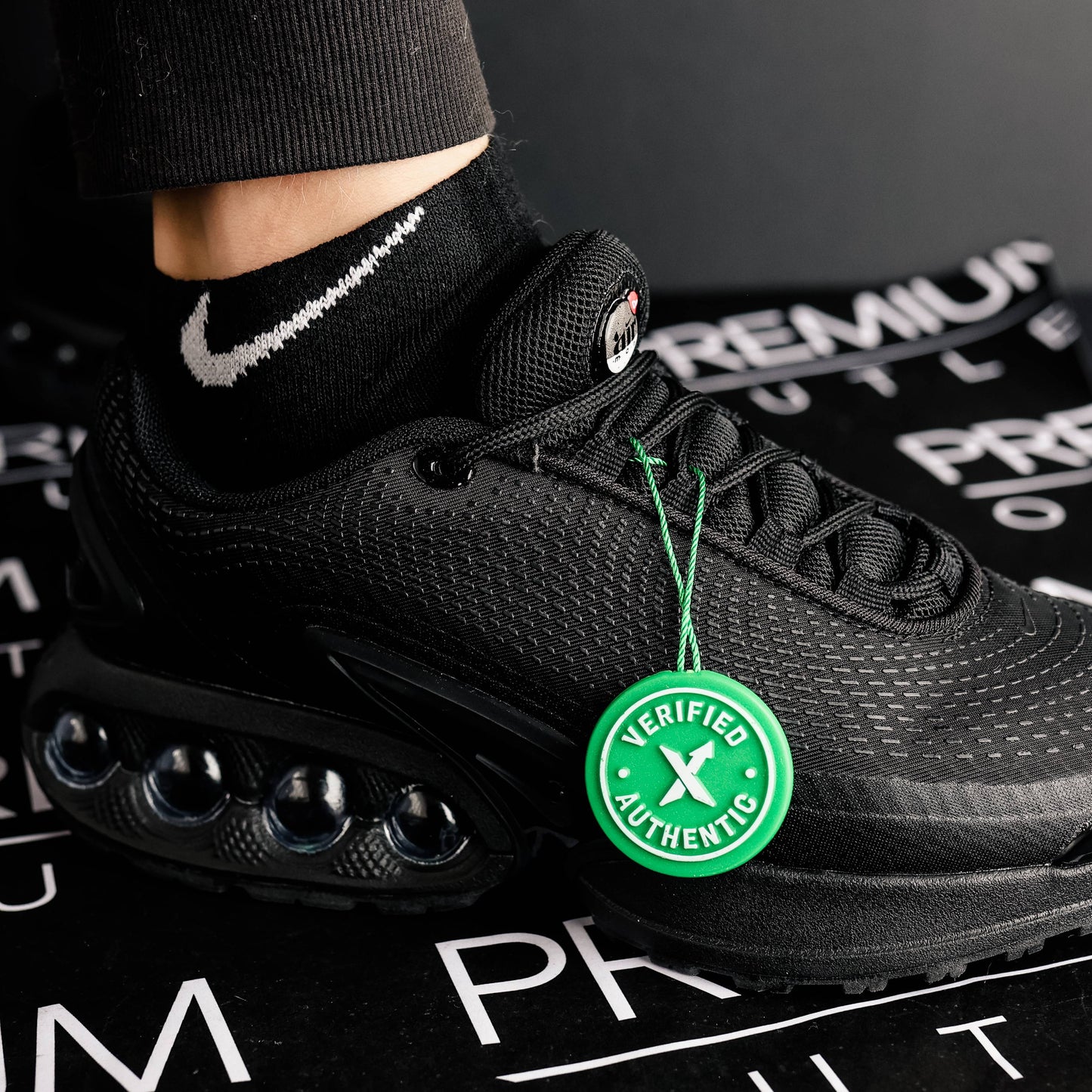 Nike Air Max DN black