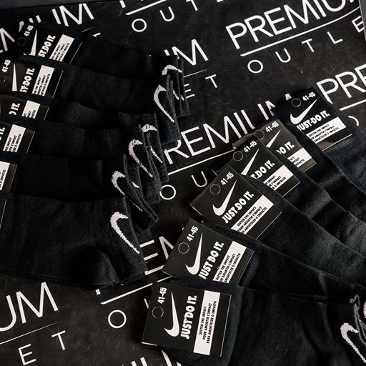 Nike crne stopalice - 12 pari