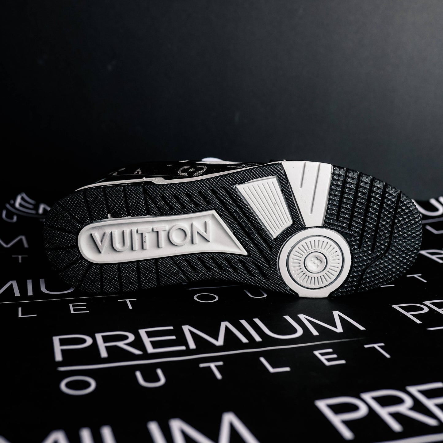 Louis Vuitton Trainer Sneaker Black