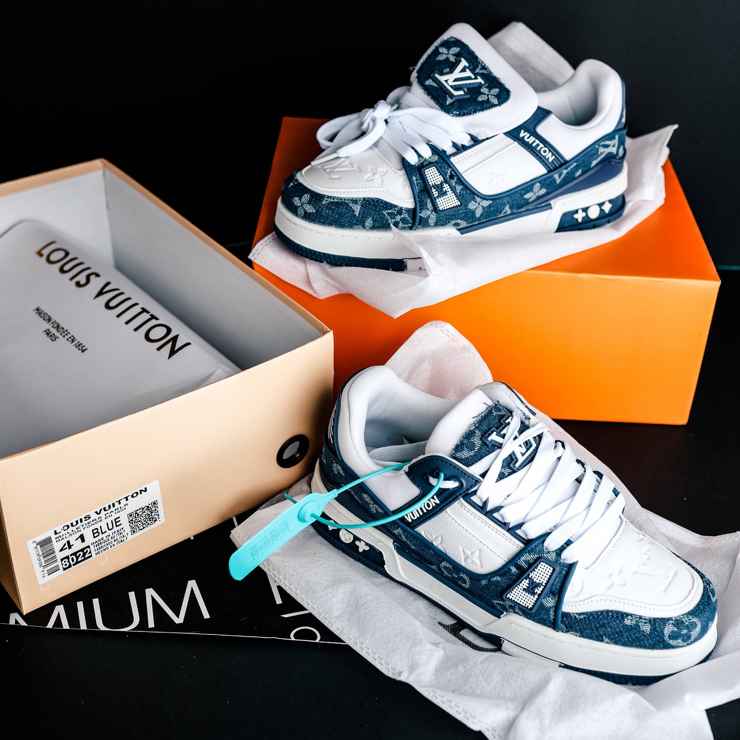 Louis Vuitton Trainer Sneaker Blue