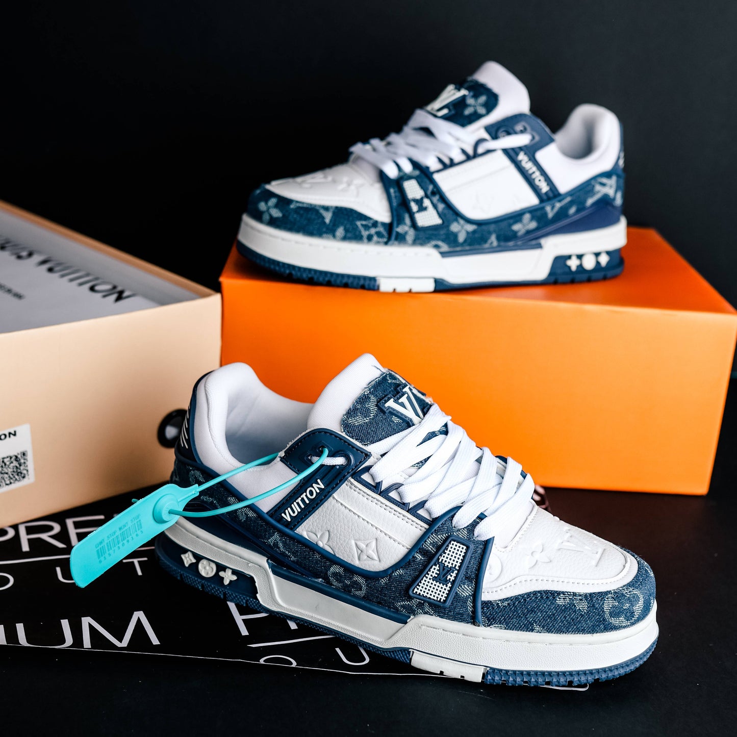 Louis Vuitton Trainer Sneaker Blue