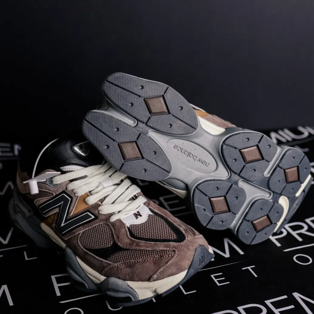 New Balance 9060 Brown
