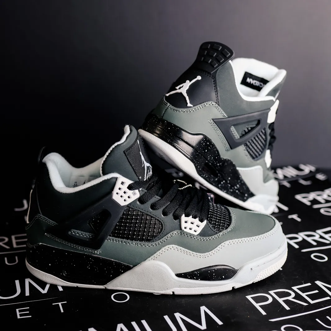 Nike Air Jordan IV Retro "Fear"