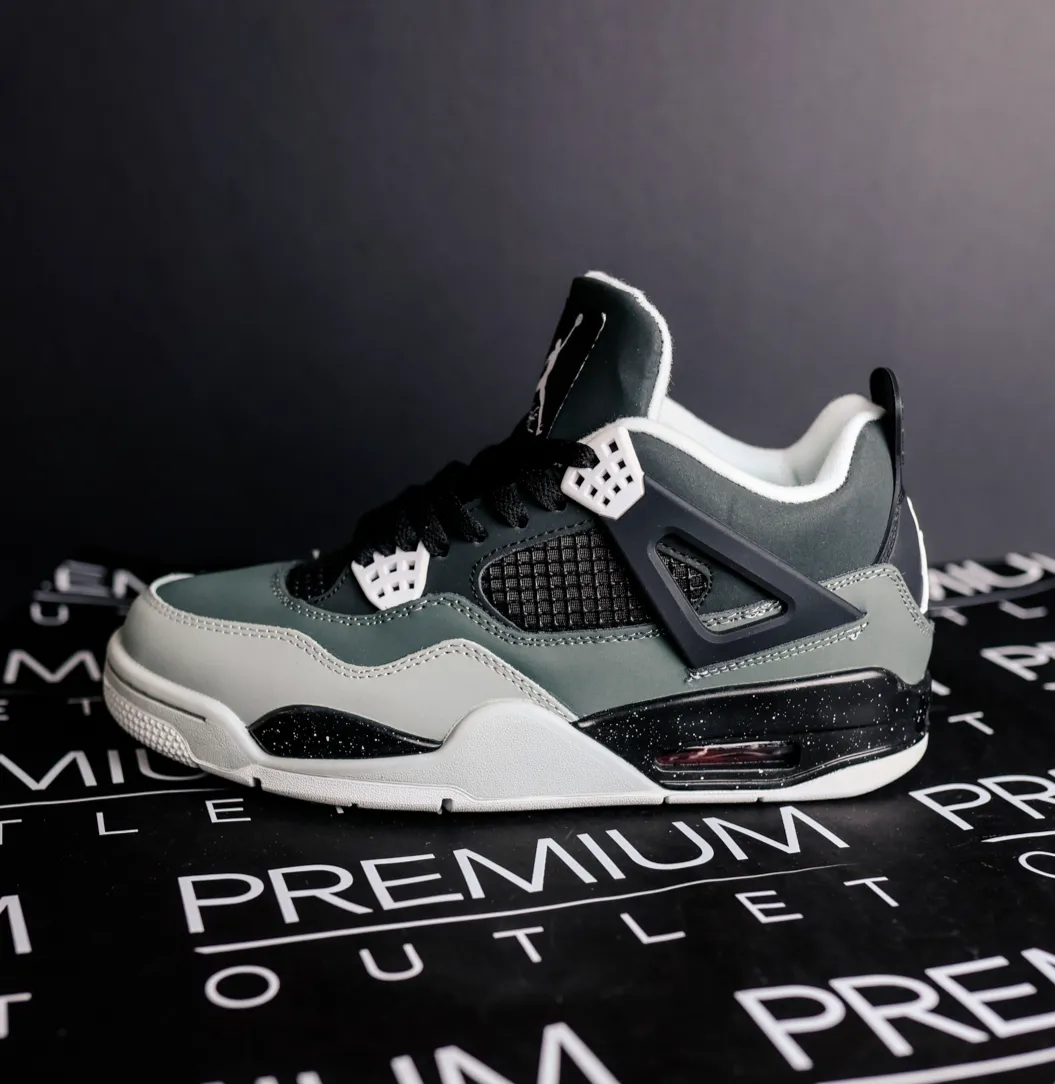 Nike Air Jordan IV Retro "Fear"