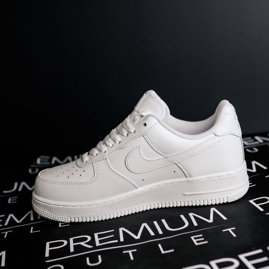 Nike Air Force 1 White