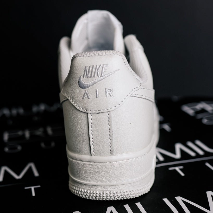 Nike Air Force 1 White