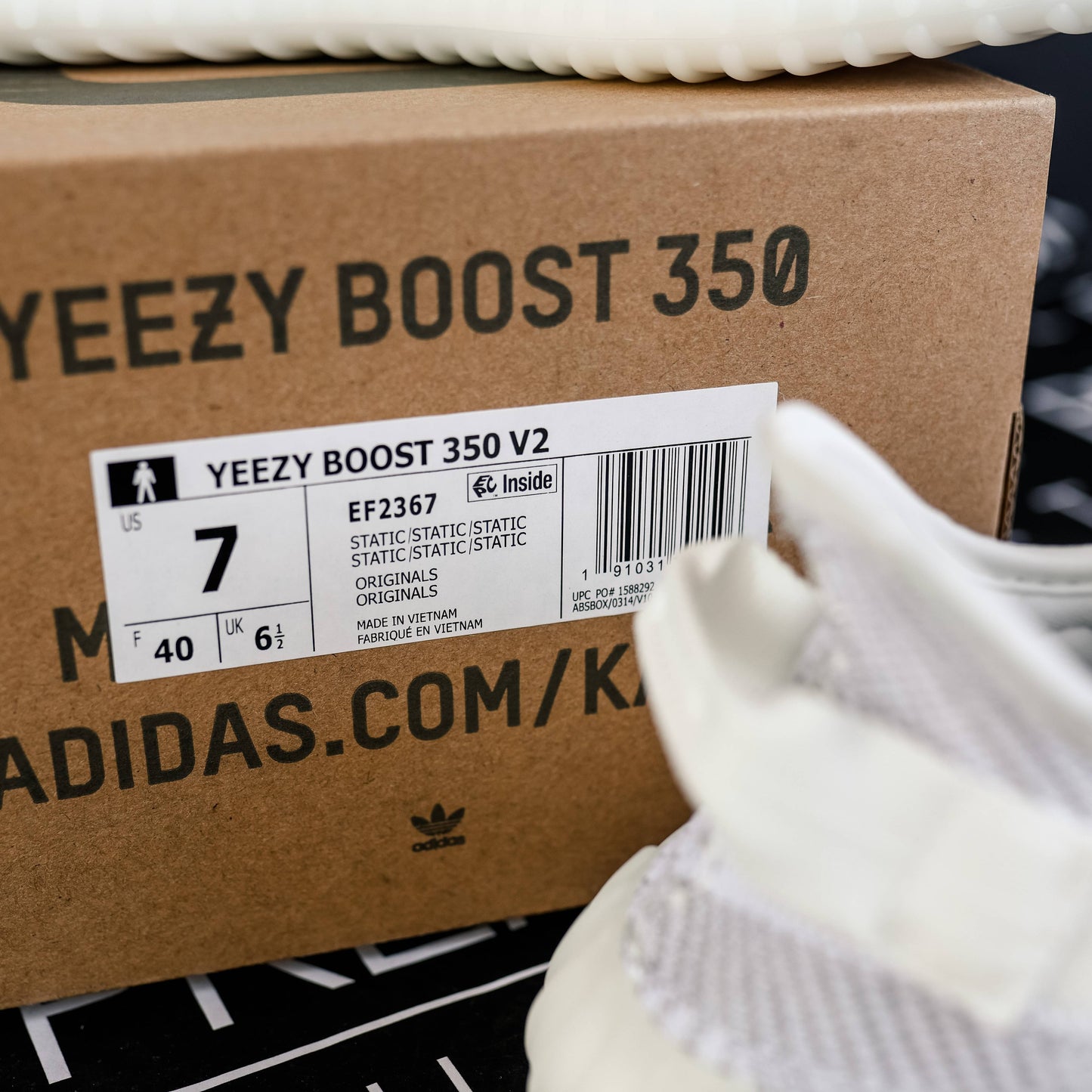 Yeezy Boost 350 V2 Cloud White Reflective