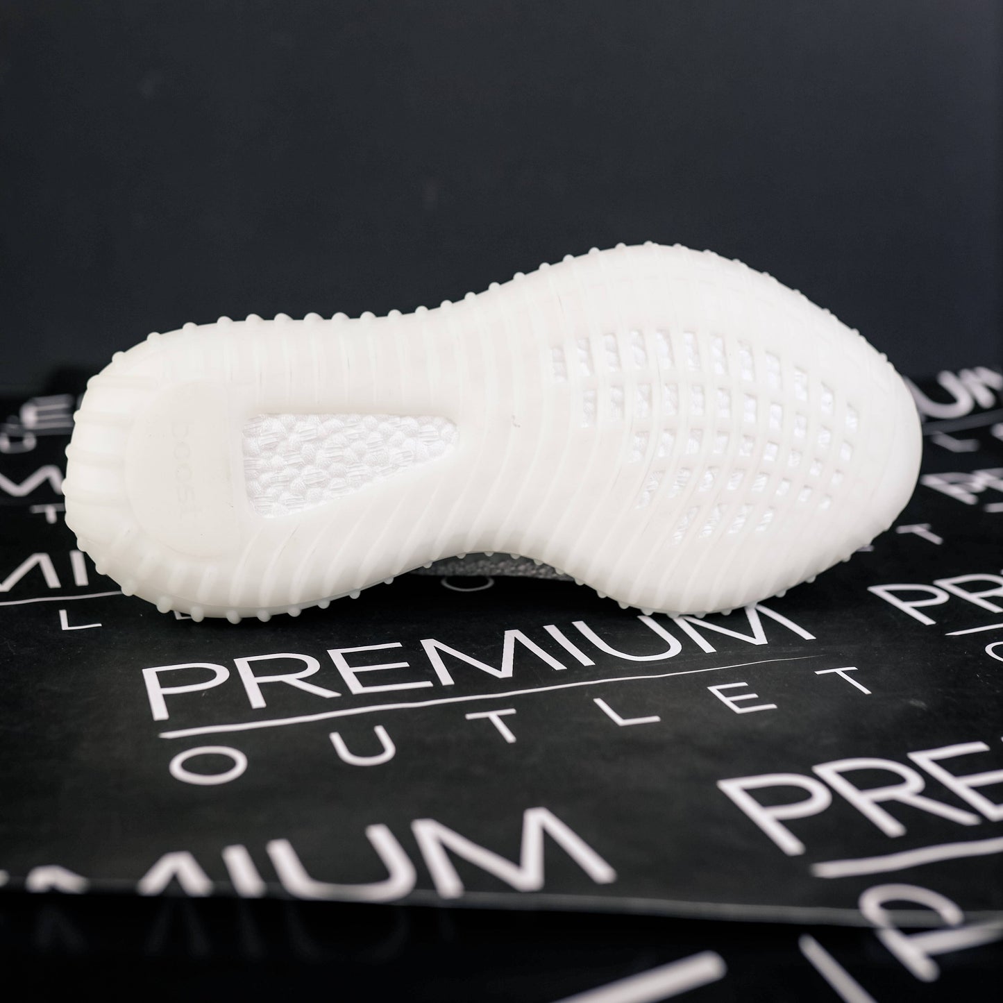 Yeezy Boost 350 V2 Zebra
