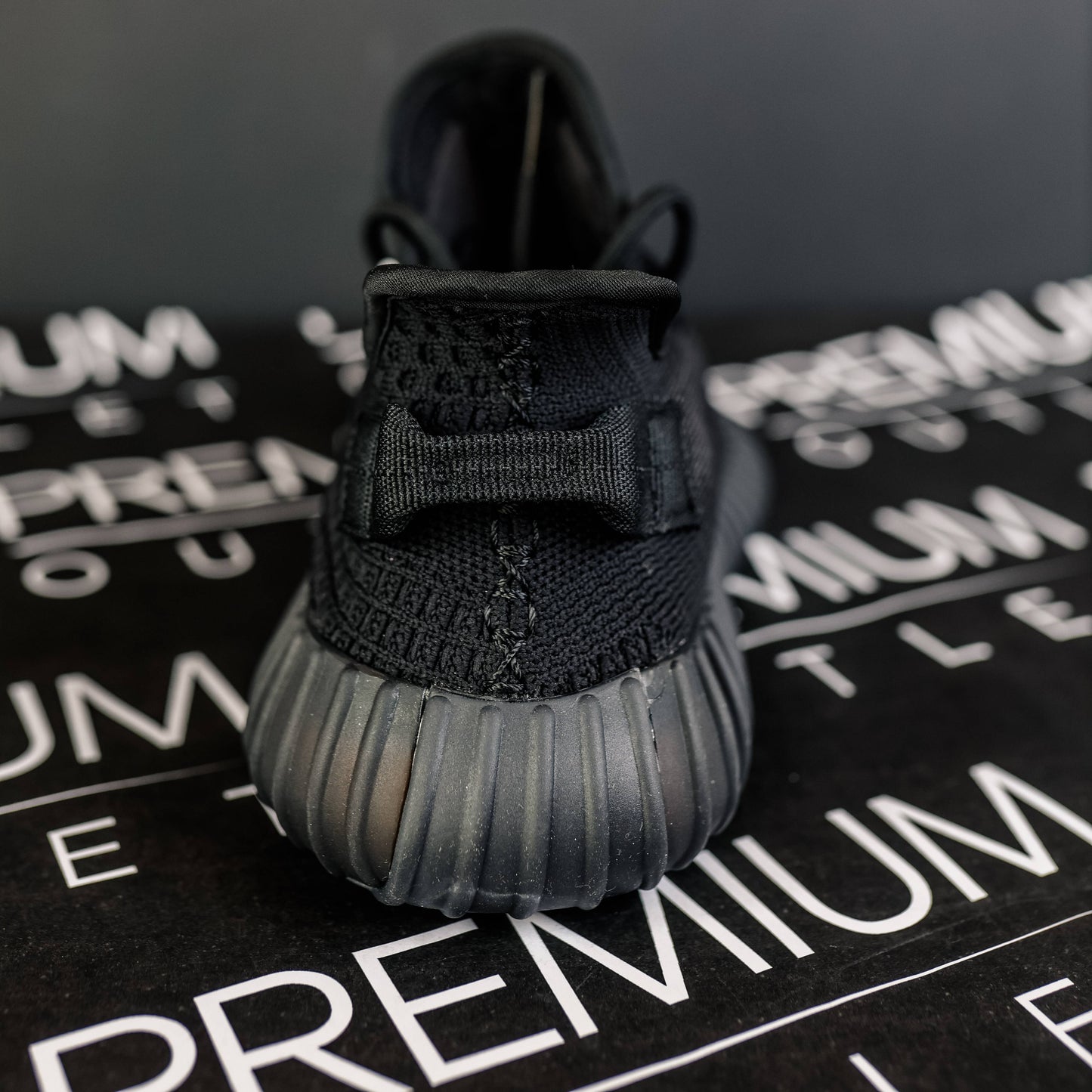 Yeezy Boost 350 V2 Black