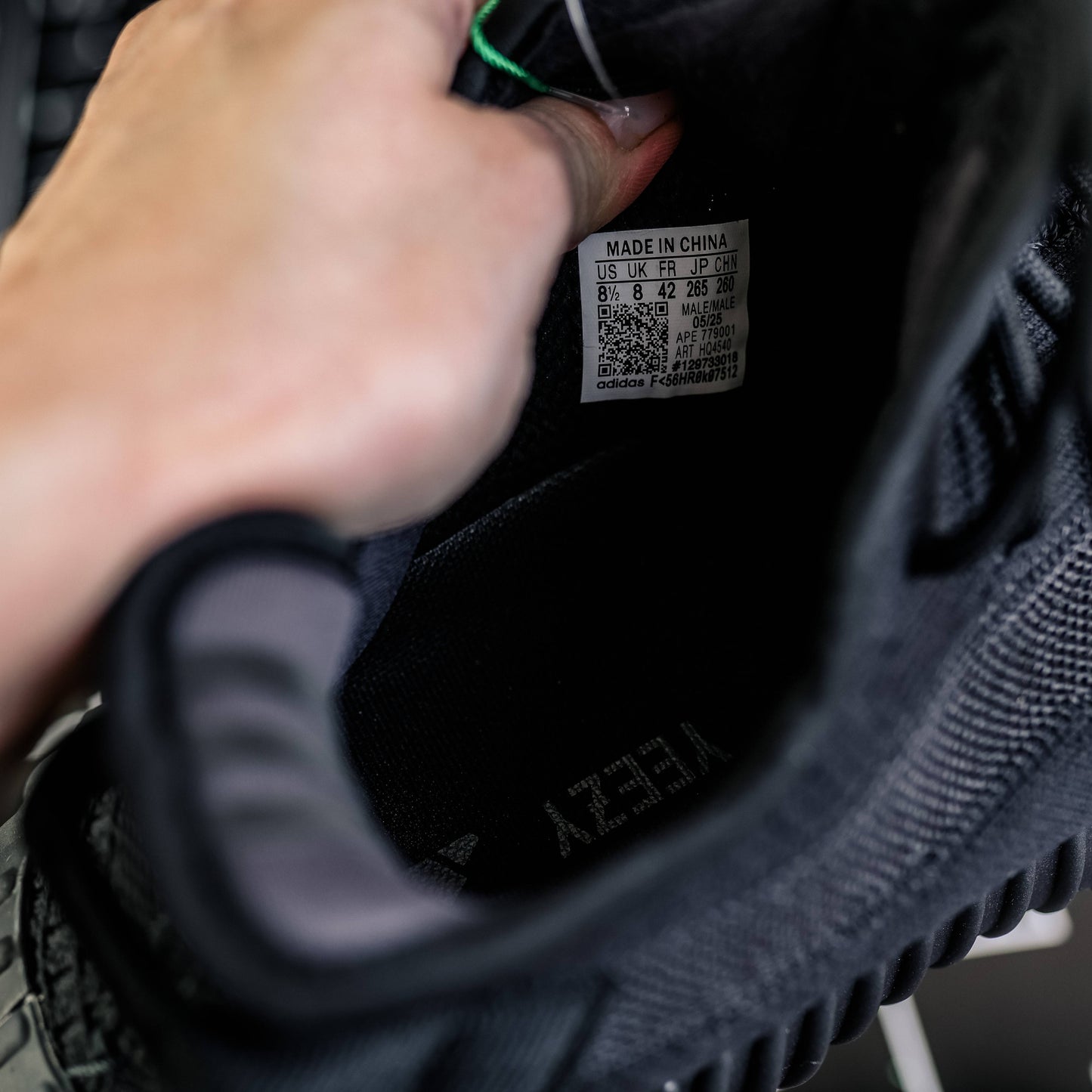 Yeezy Boost 350 V2 Black
