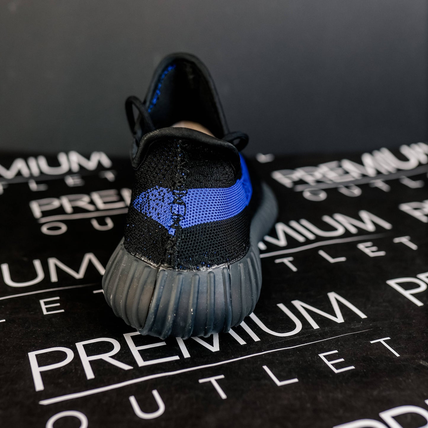 Yeezy Boost 350 V2 Dazzling Blue