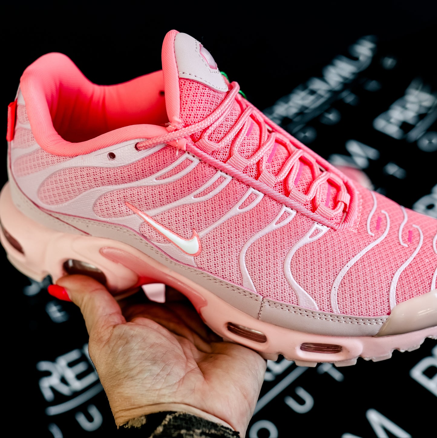 Nike Air Max Plus TN Pink
