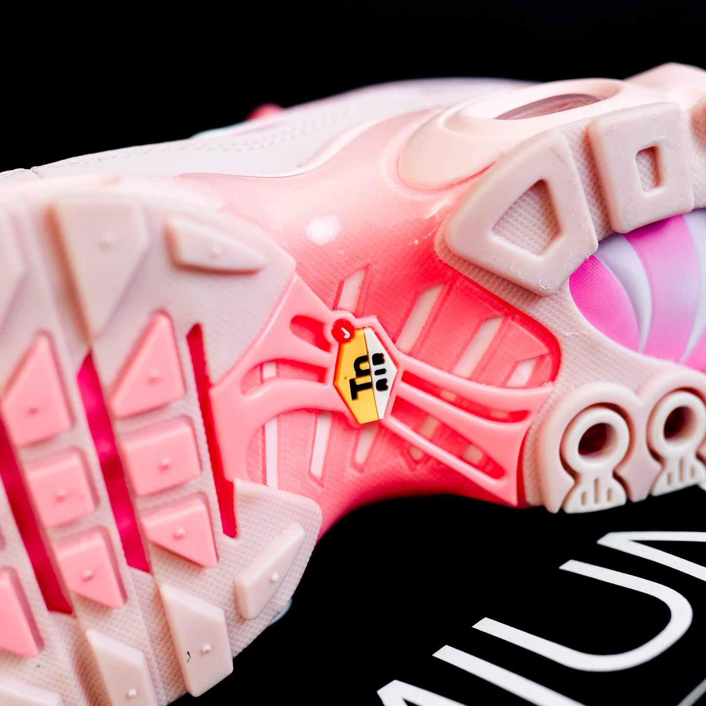 Nike Air Max Plus TN Pink