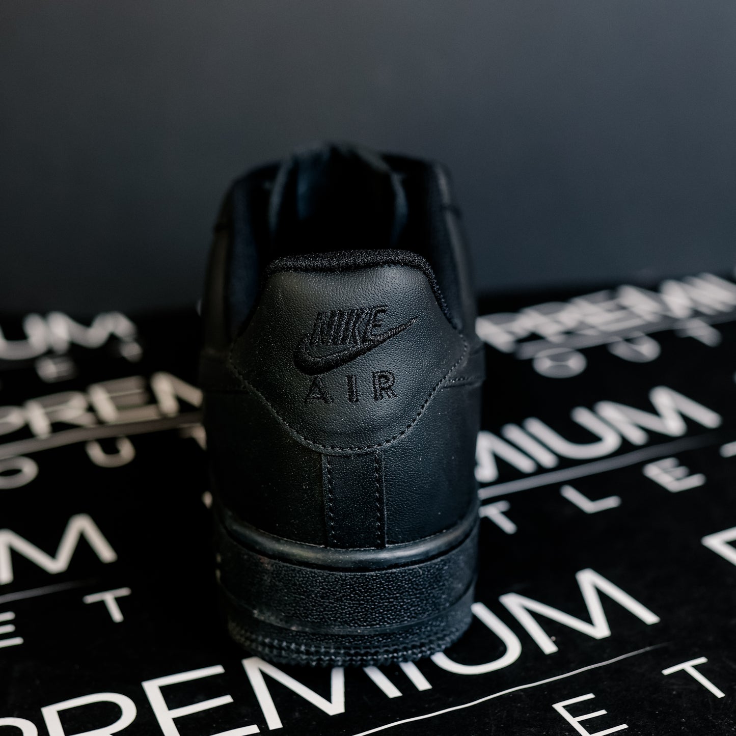 Nike Air Force 1 Black