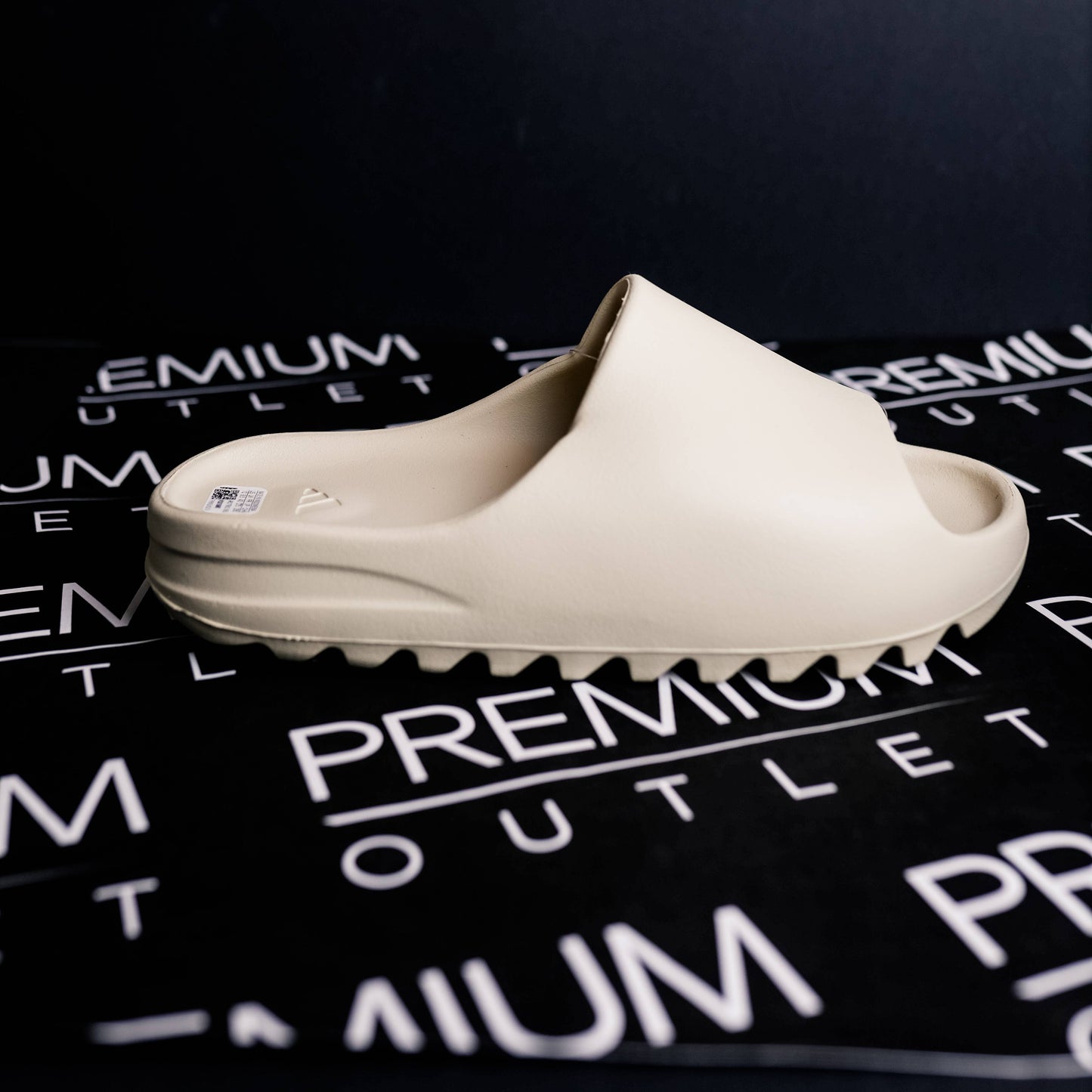 Adidas Yeezy Slides Bone