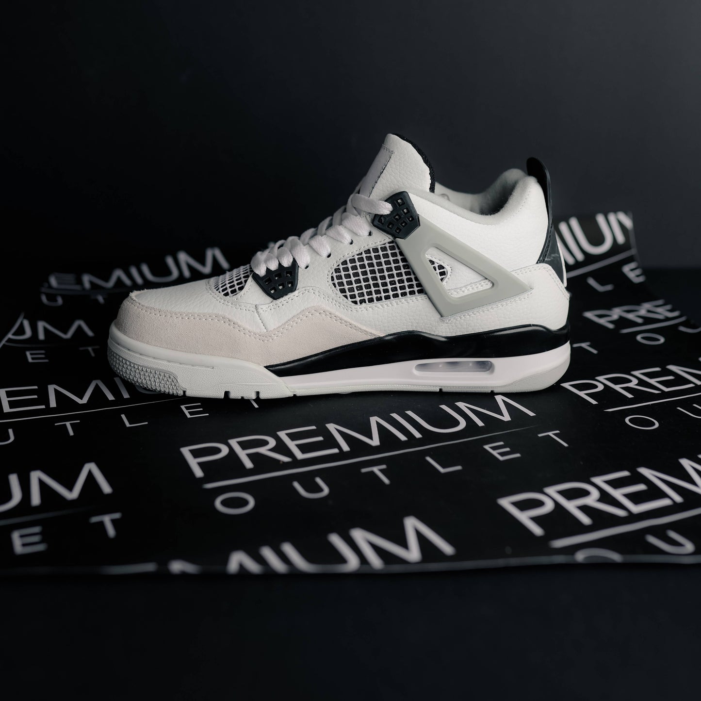 Nike Air Jordan 4 Retro Military Black