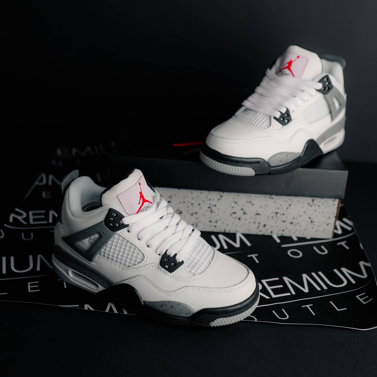 Nike Air Jordan 4 retro White Cement