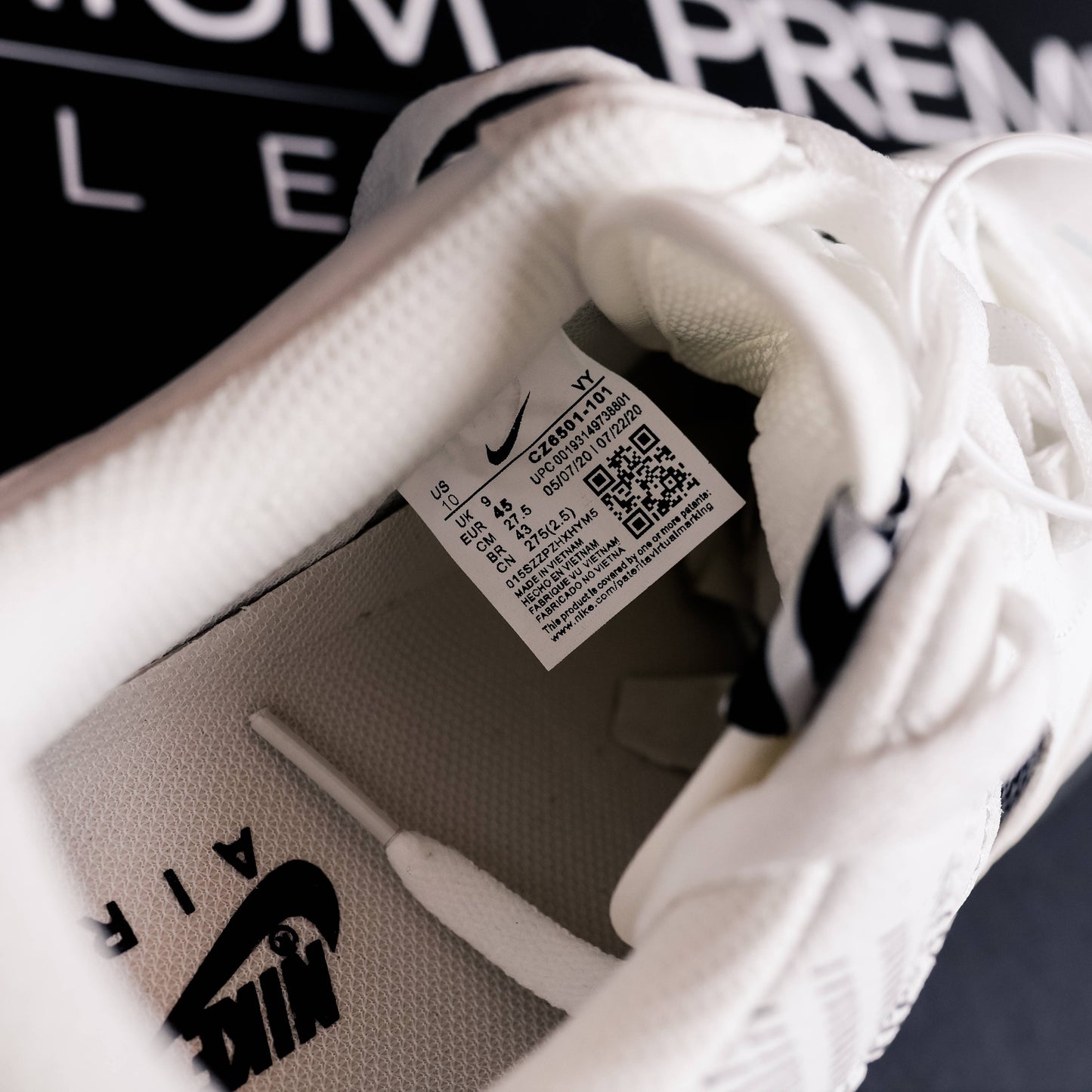 Nike Air Force 1 '07 White And Black