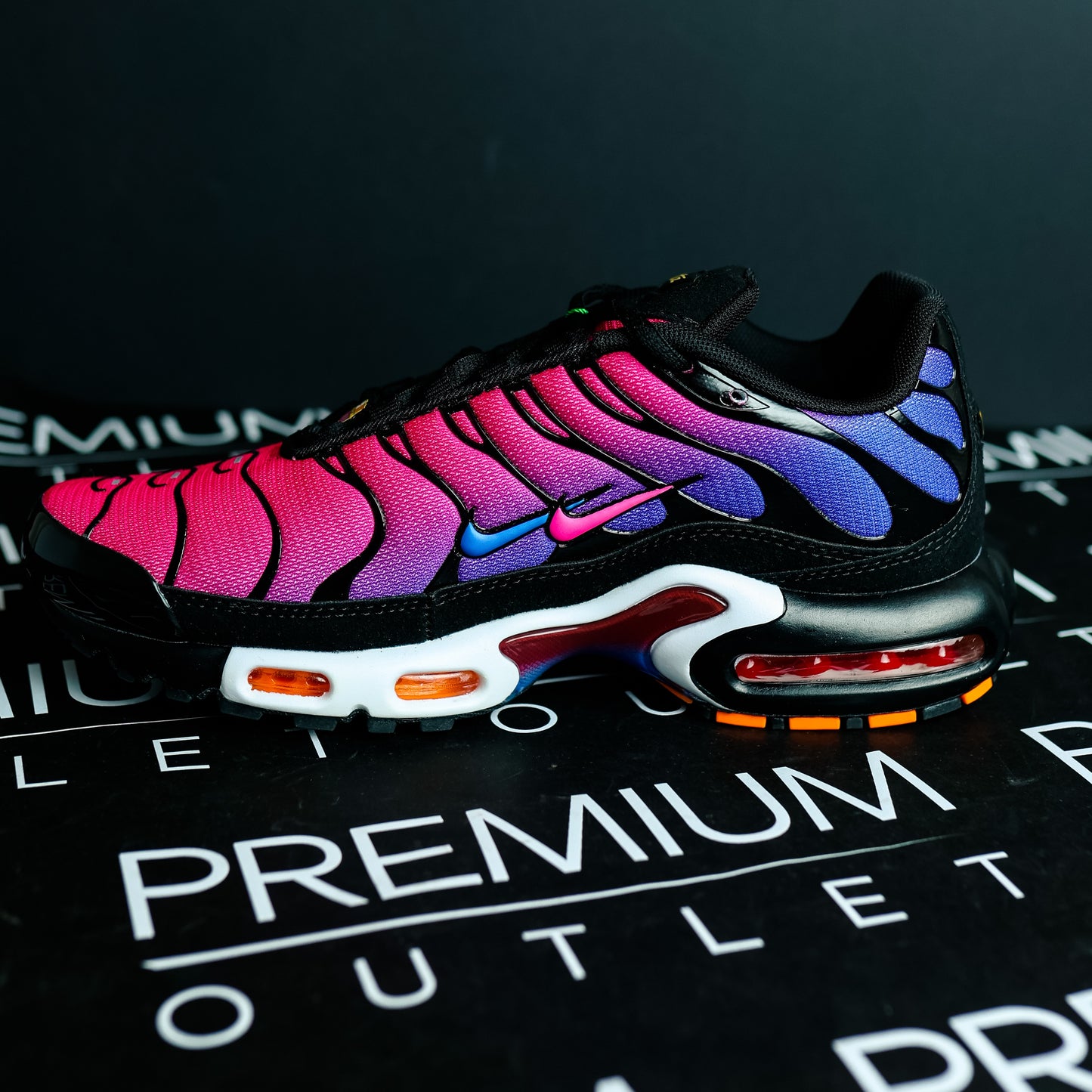 Nike Air Max Plus x FC Barcelona x Patta