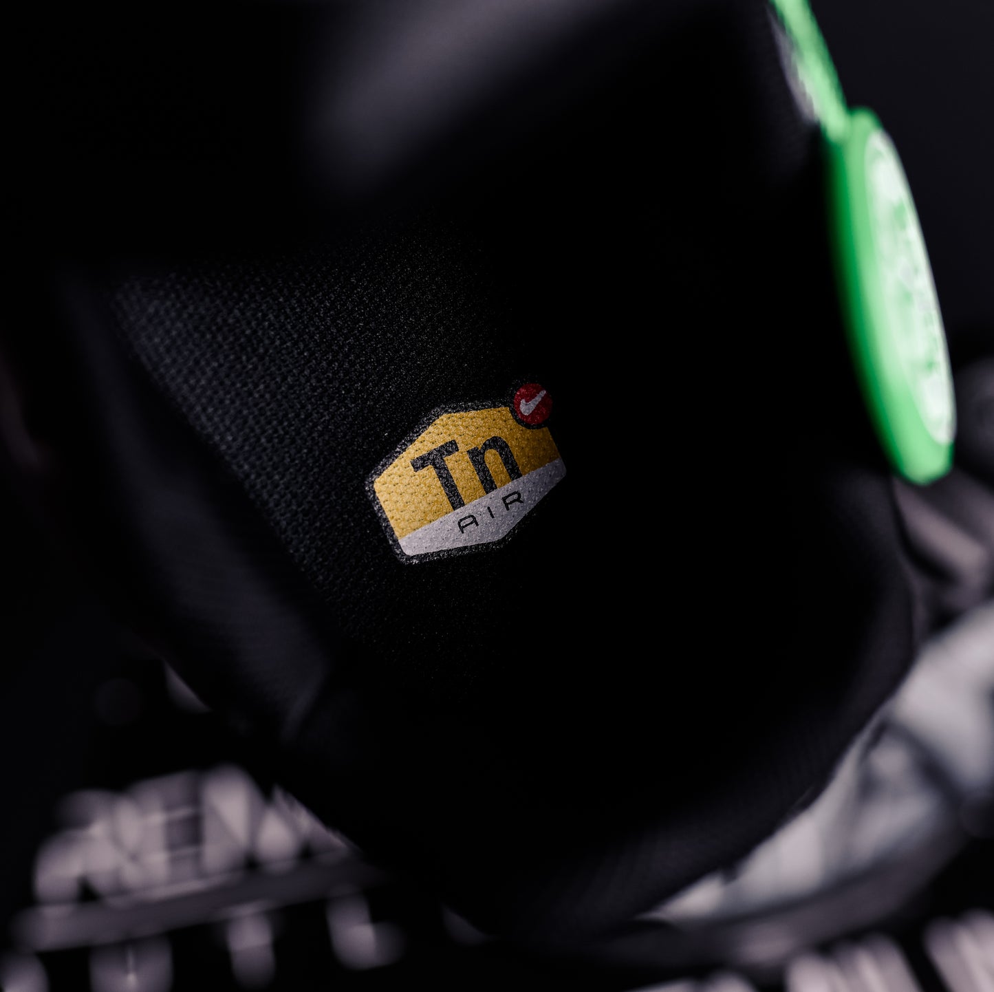 Nike Air Max Plus TN Paris Saint-Germain Black Particle Grey