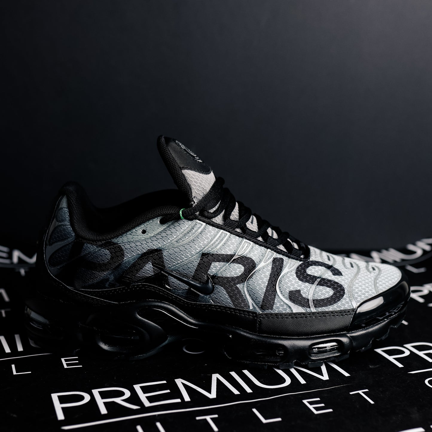Nike Air Max Plus TN Paris Saint-Germain Black Particle Grey