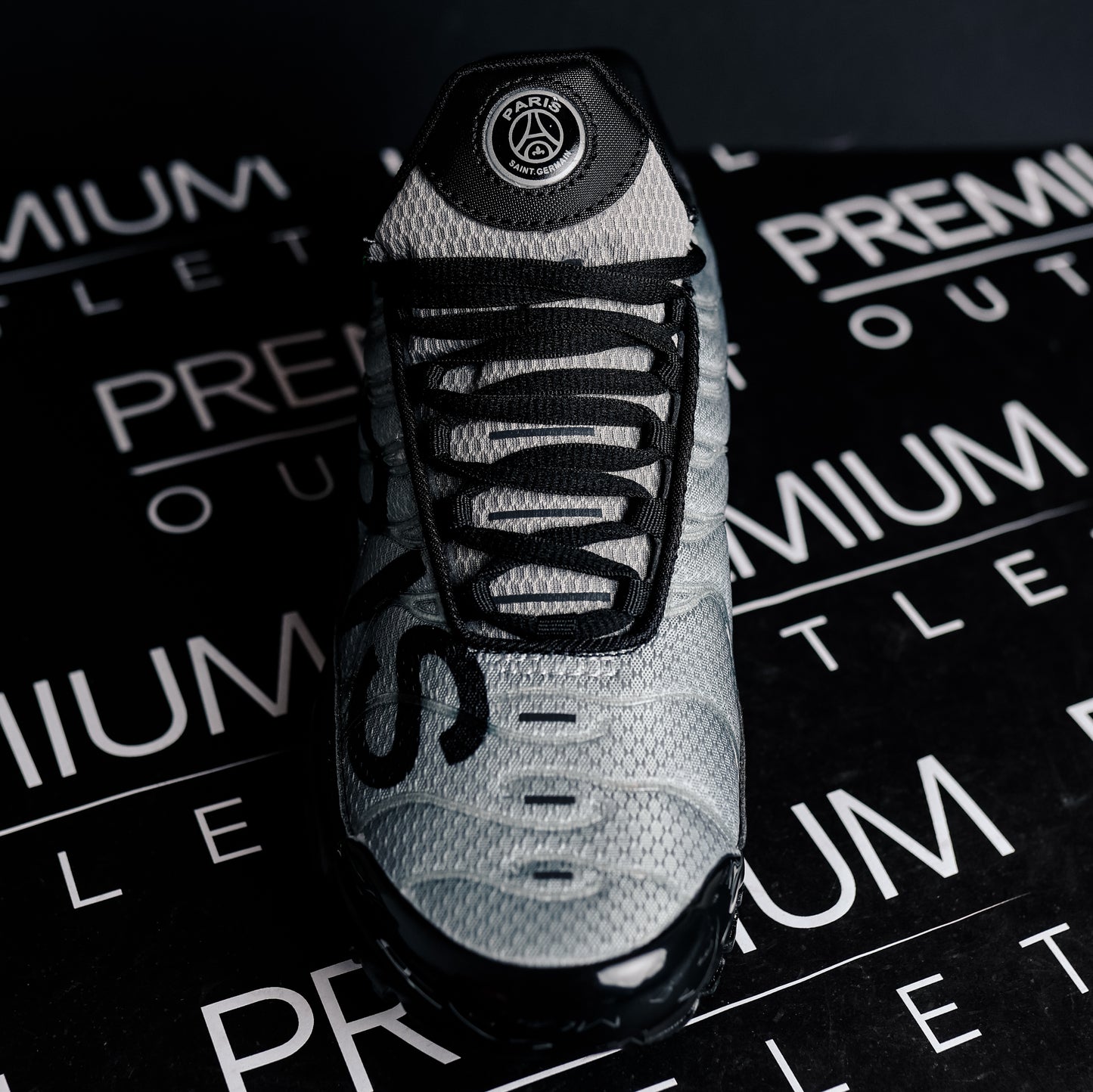 Nike Air Max Plus TN Paris Saint-Germain Black Particle Grey