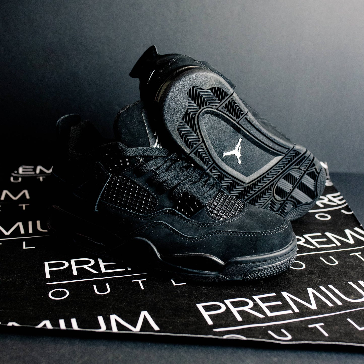 Nike Air Jordan 4 Retro Black Cat
