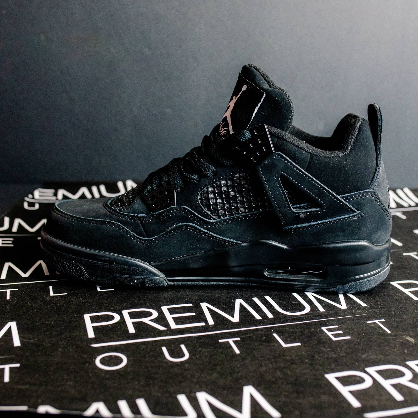 Nike Air Jordan 4 Retro Black Cat