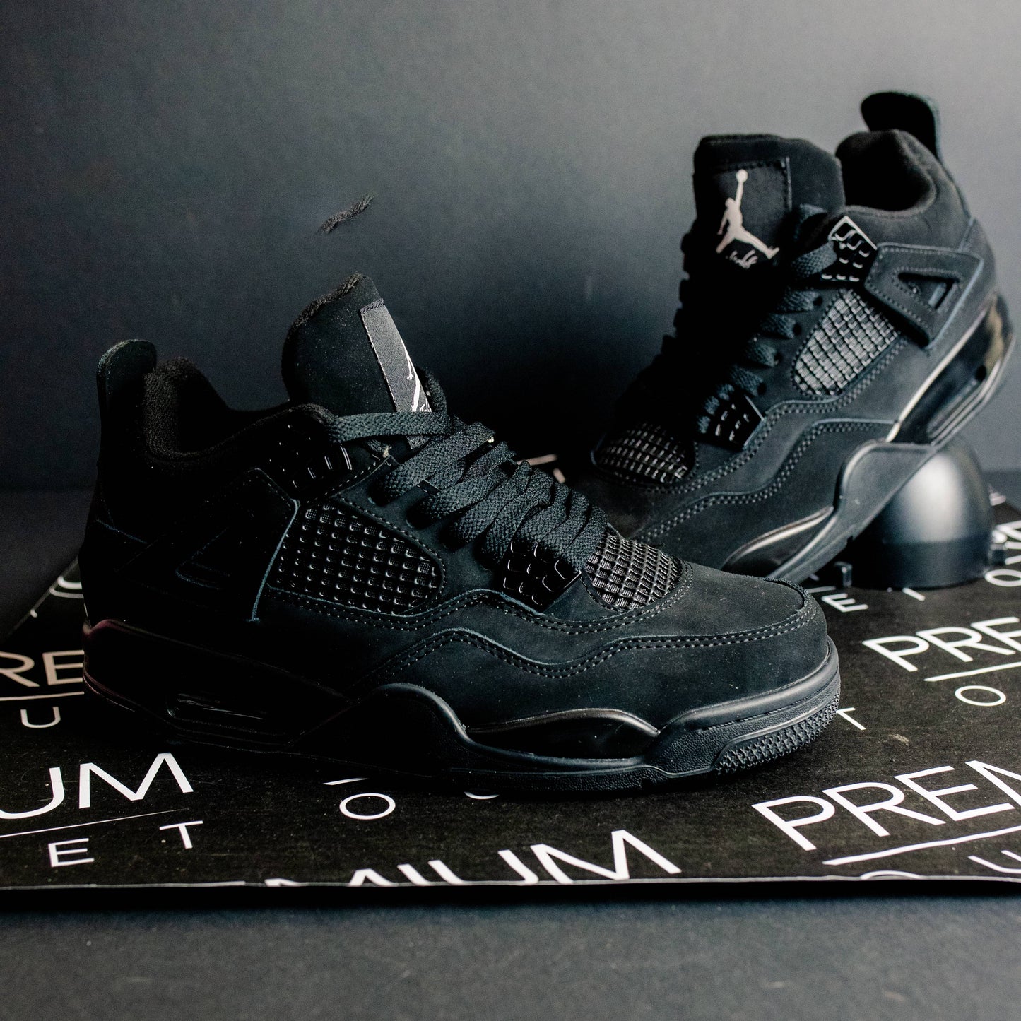Nike Air Jordan 4 Retro Black Cat