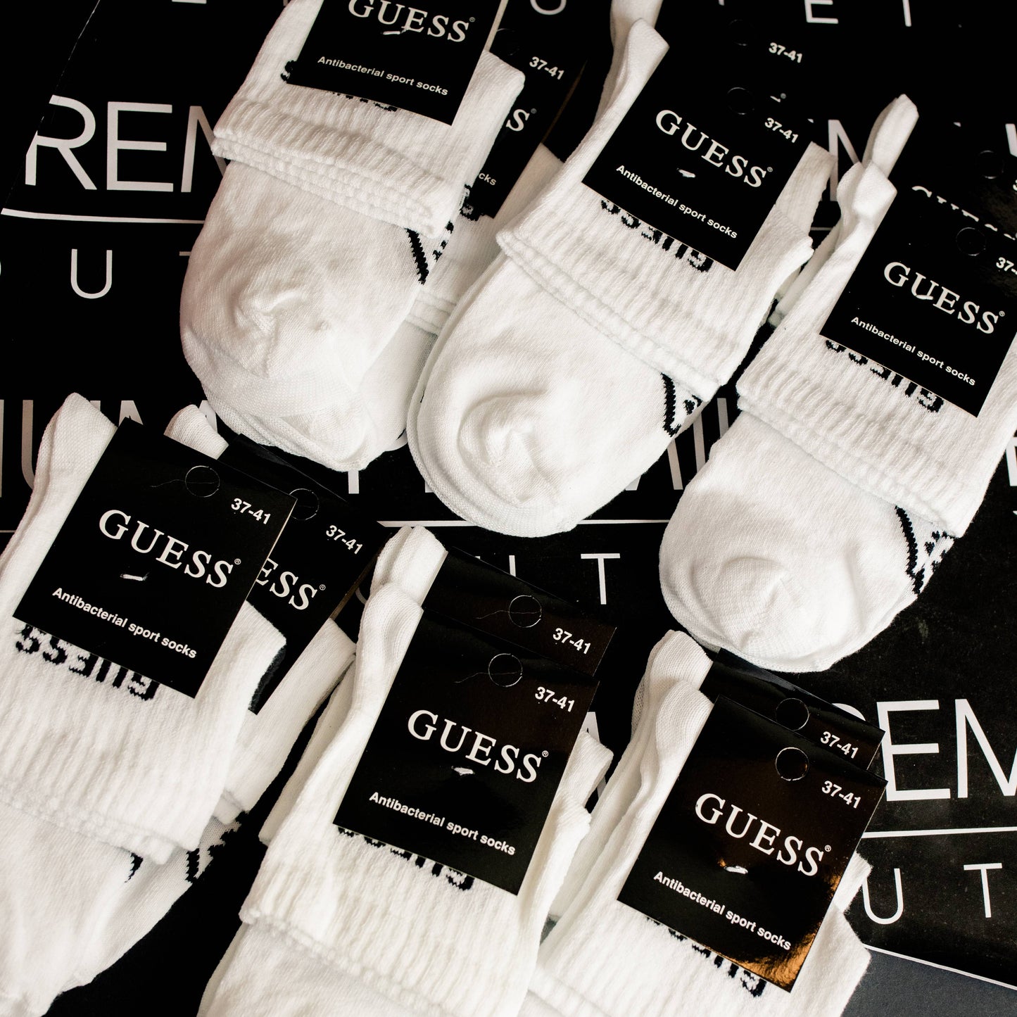 Guess bijele čarape