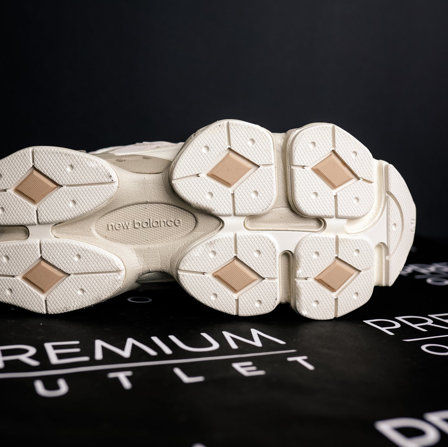 New Balance 9060 Bisque