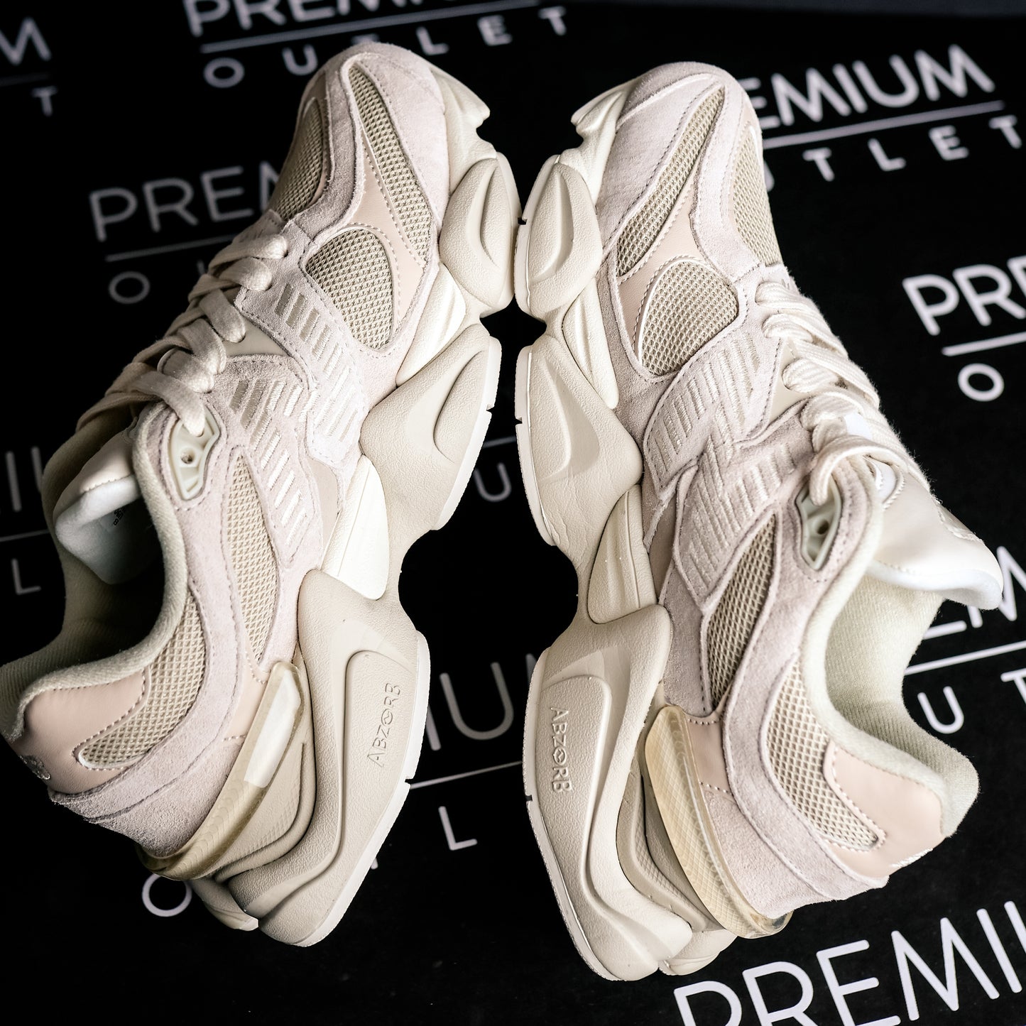 New Balance 9060 Bisque