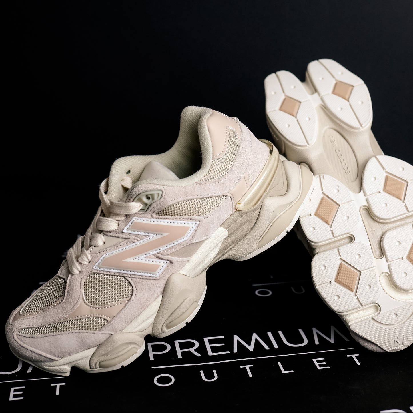 New Balance 9060 Bisque