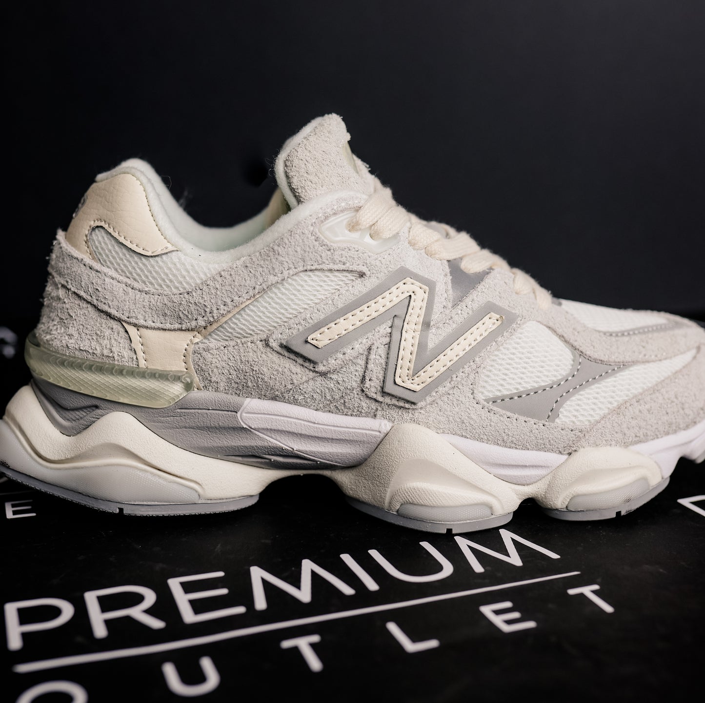 New Balance 9060 White