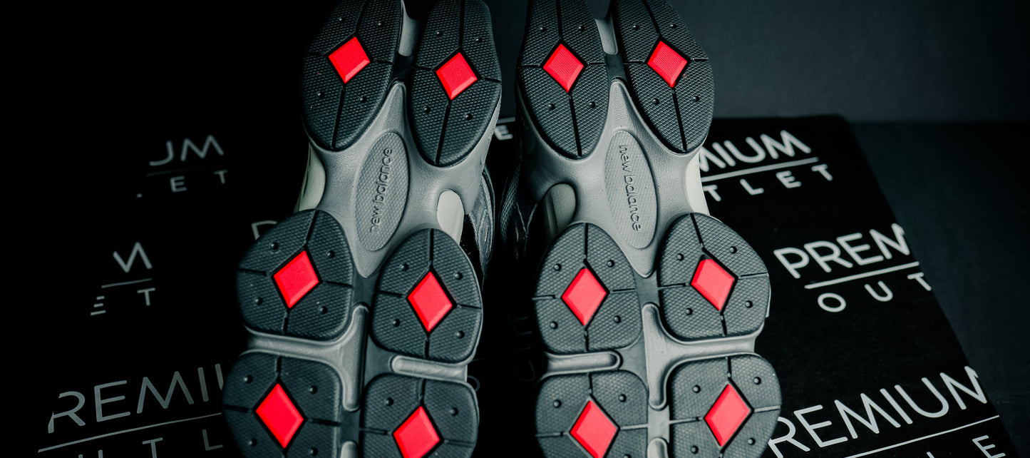 New Balance 9060 Gray