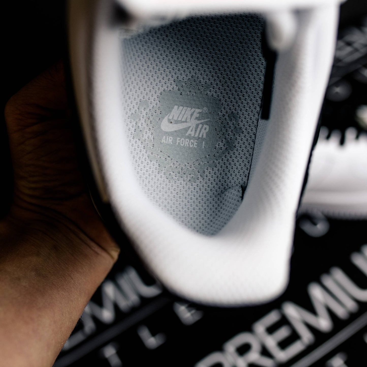 Nike Air Force 1 '07 White and Black