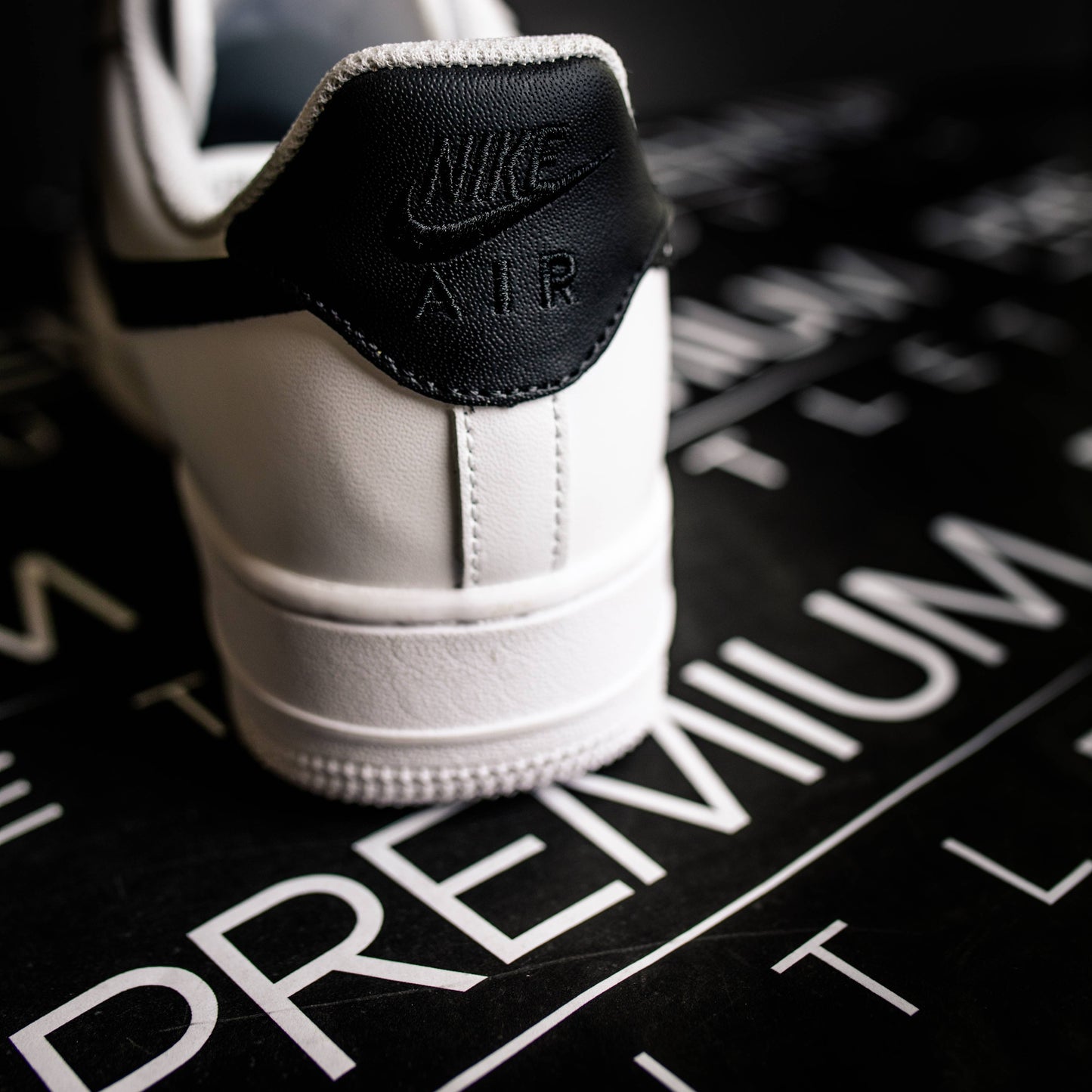Nike Air Force 1 '07 White and Black