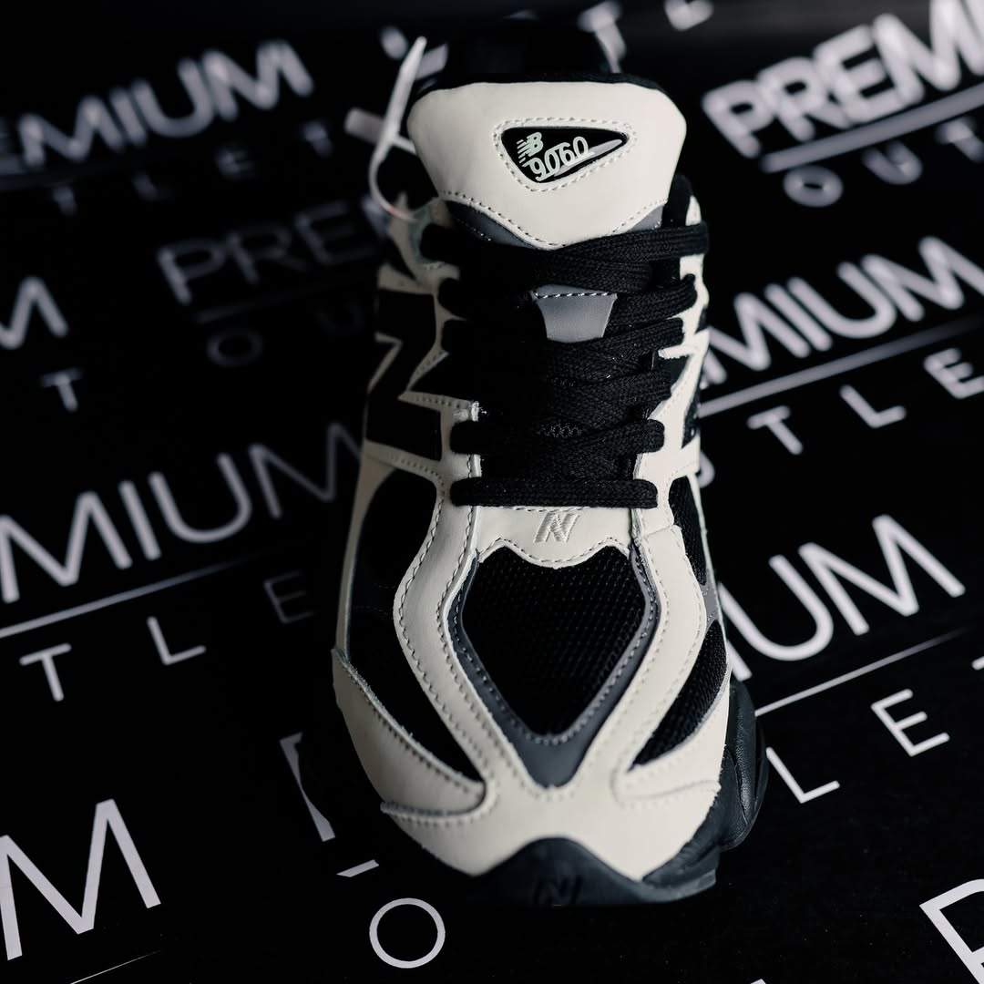 New Balance 9060 Black & White