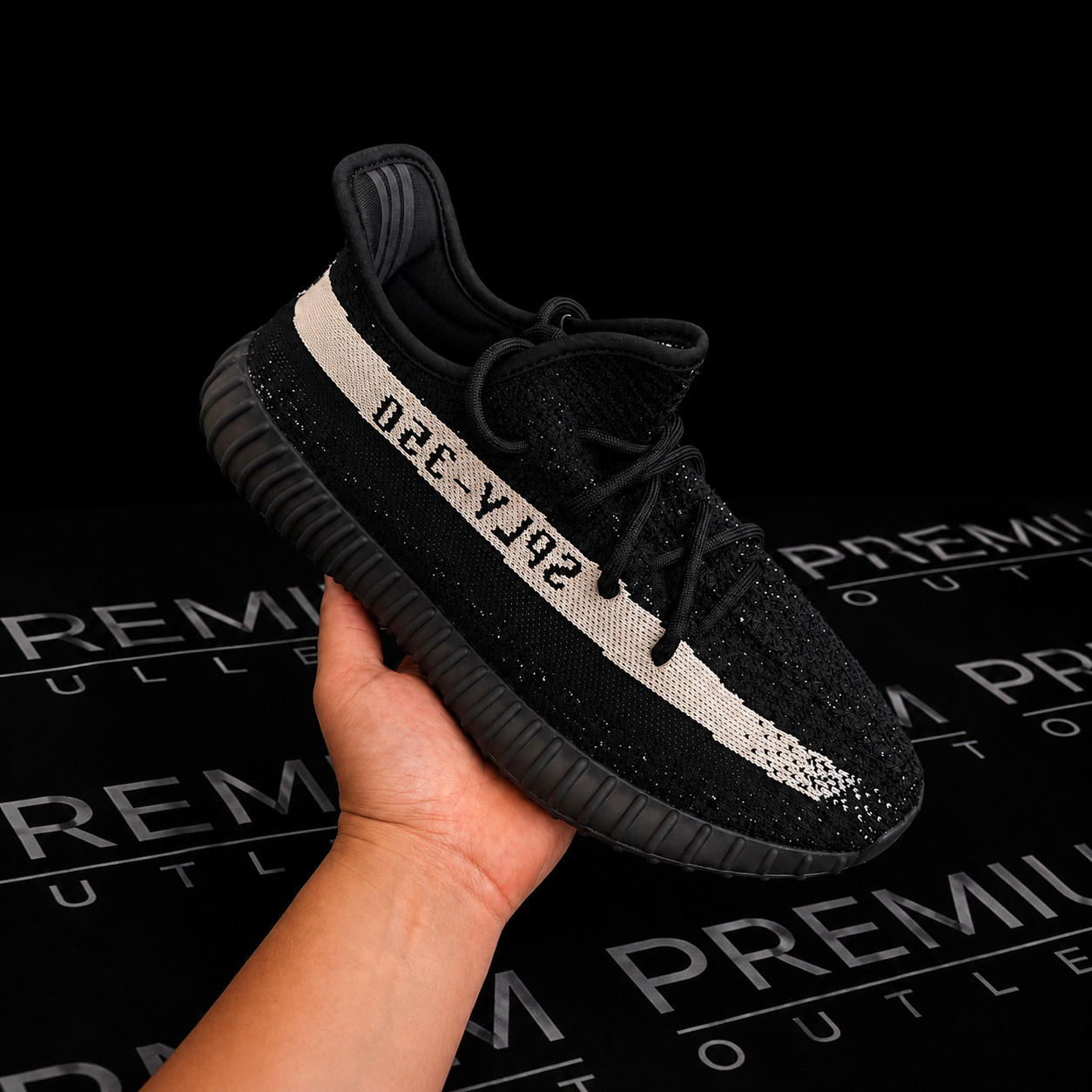 Yeezy Boost 350 V2 Oreo