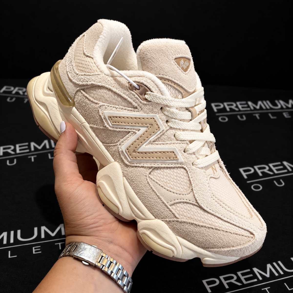 New Balance 9060 Bisque